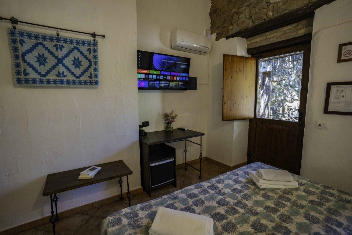 fd70fe00ba6a11f09c94063e6a87f67d